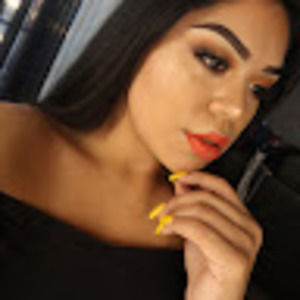 Meet your Posher, Mireya